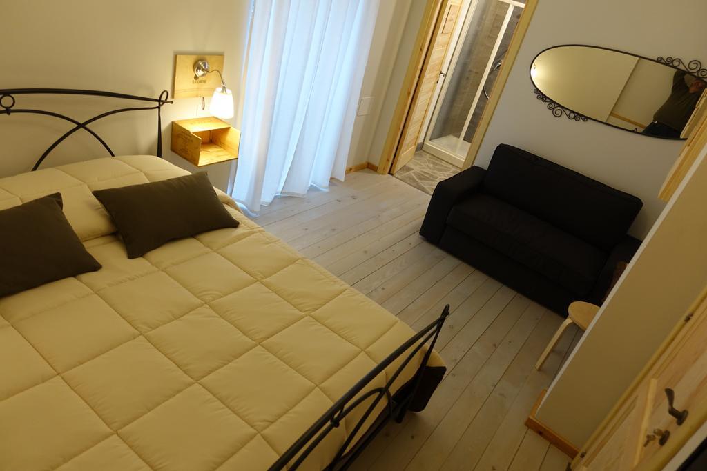 Rooms Maison 3 Magnoni Trieste Bagian luar foto