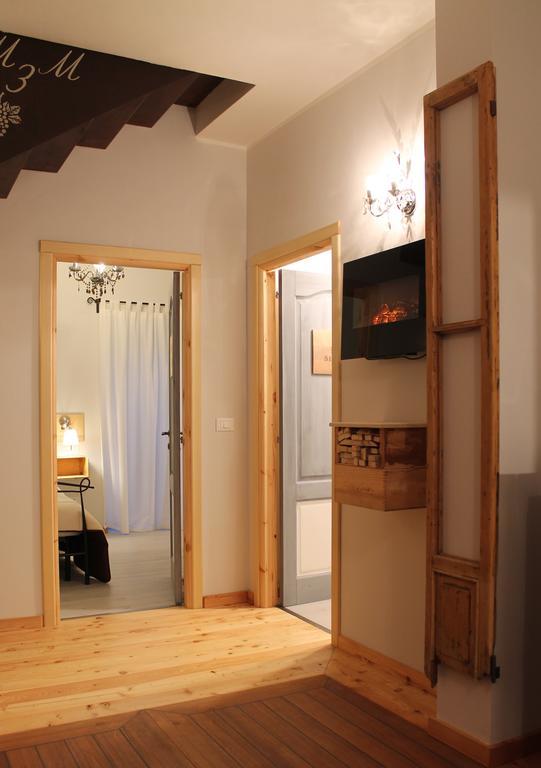 Rooms Maison 3 Magnoni Trieste Bagian luar foto